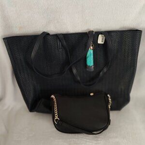 Two purse set from z o e i y NEW